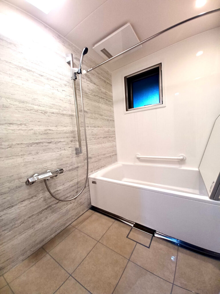 安佐南区分譲マンション M様邸完工<浴室>